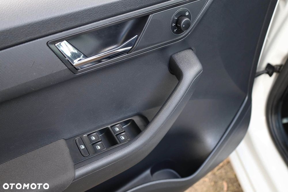 Skoda Fabia 1.0 TSI Ambition - 30