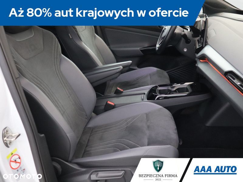 Volkswagen ID.4 - 11