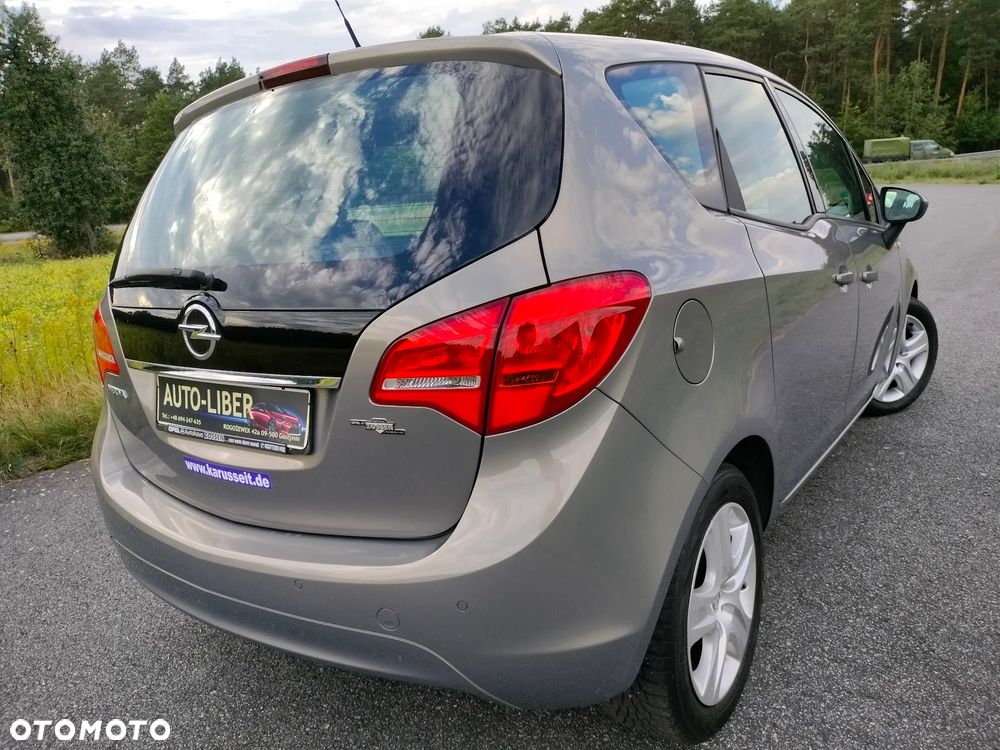 Opel Meriva 1.4 Cosmo - 11