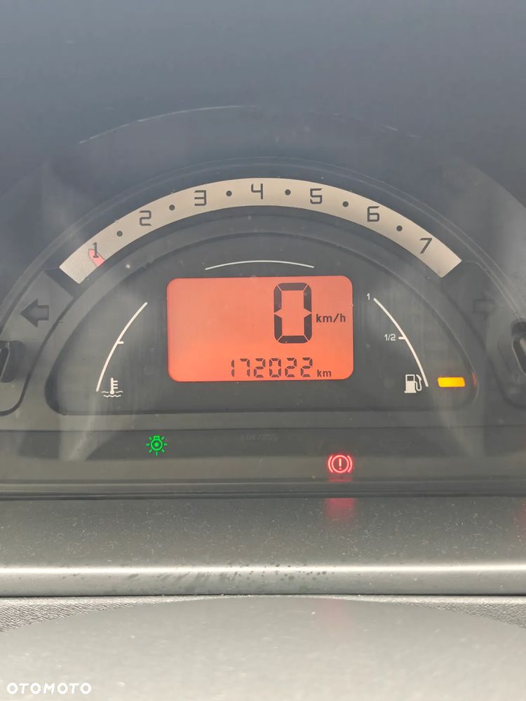 Citroën C2 1.4 Confort - 9
