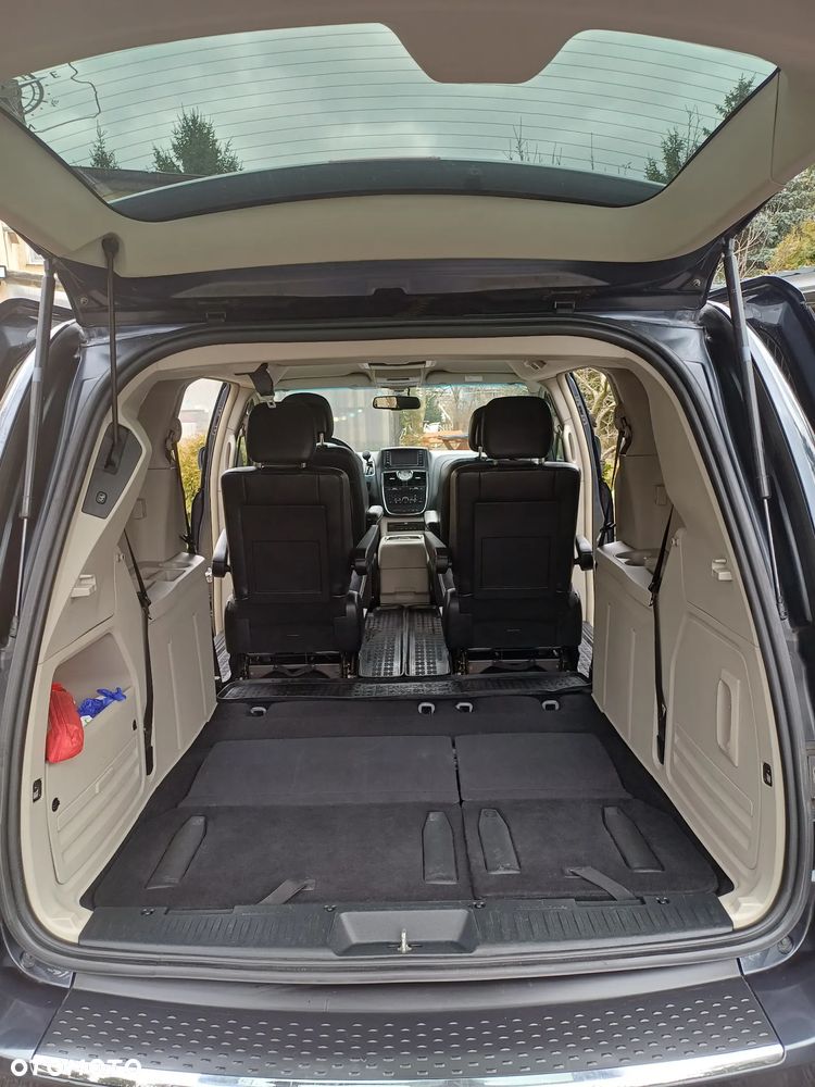 Lancia Voyager 2.8 Multijet 16v Platinum - 7