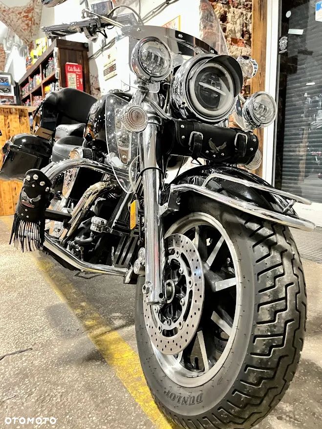 Yamaha Road Star - 4