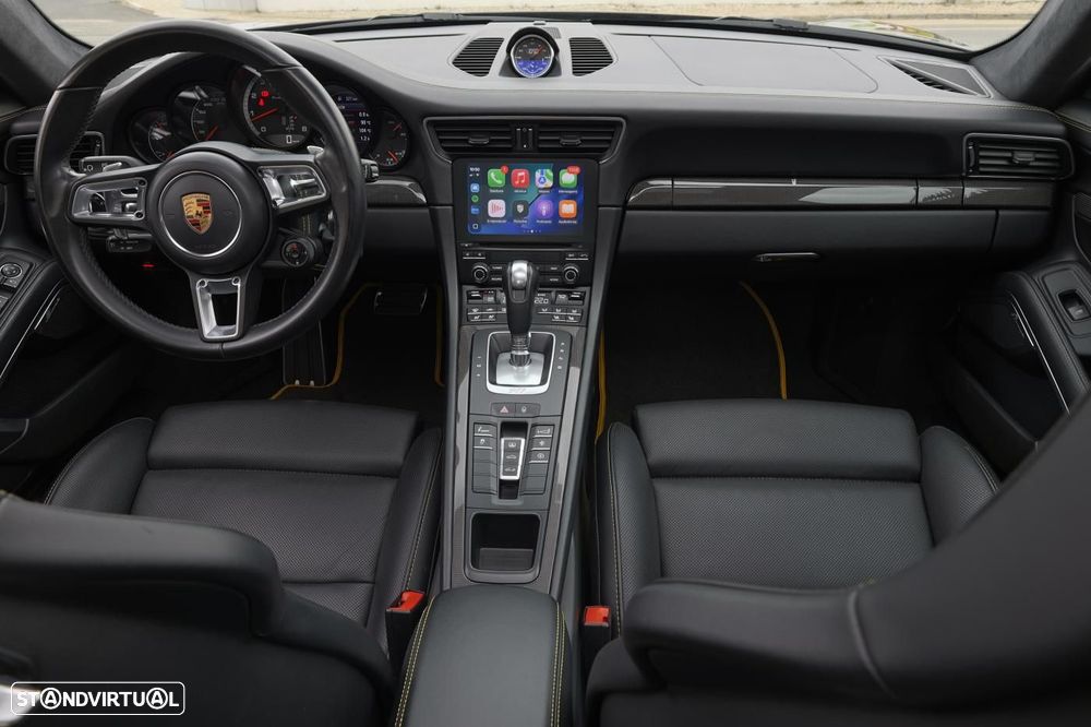 Porsche 911 Série F - 6