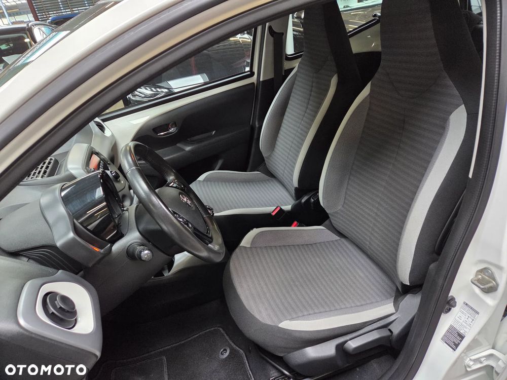 Toyota Aygo - 11
