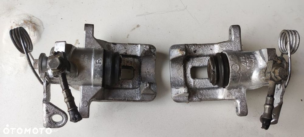 Zaciski Tarcze Hamulcowe Tył Audi A6 C5 Ośka Części Blask Gołdap - 4