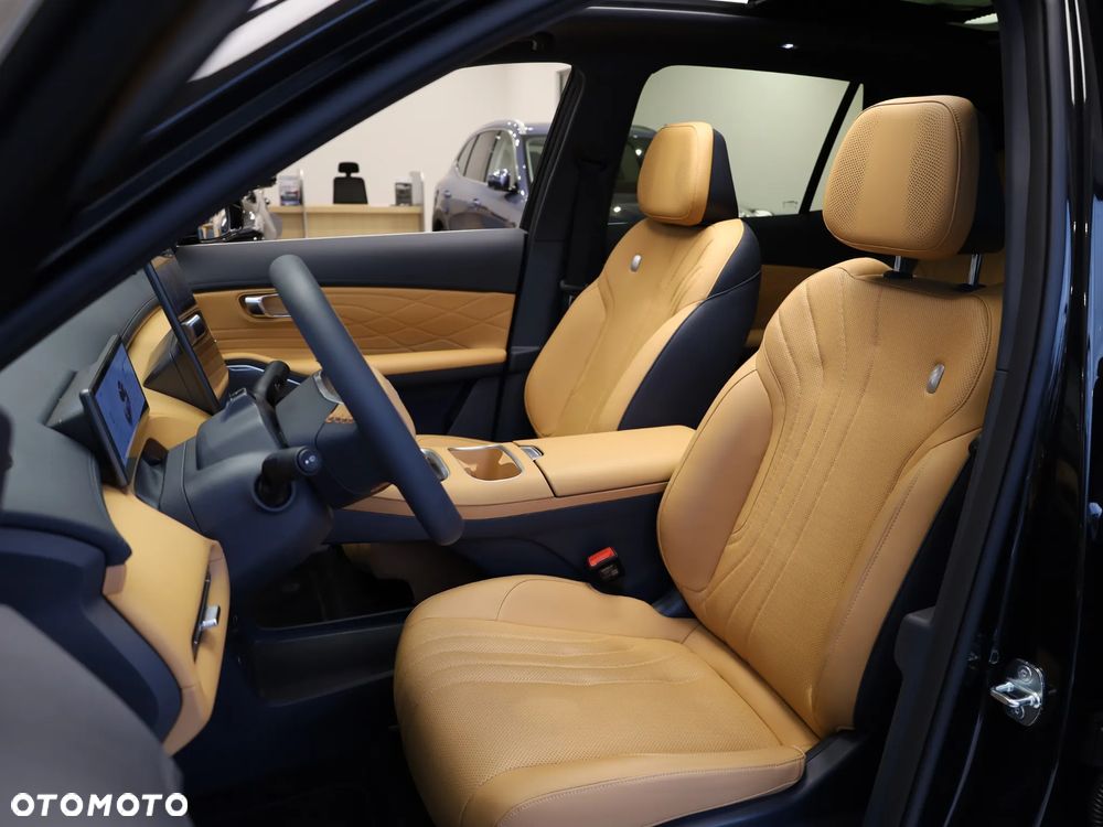 Geely Starray EM-i 1.5 PHEV Max - 16