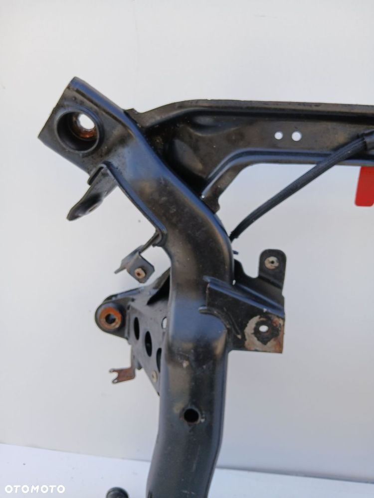 SANKI PRZEDNIE BMW X1 E84 X DRIVE N47D20C - 10
