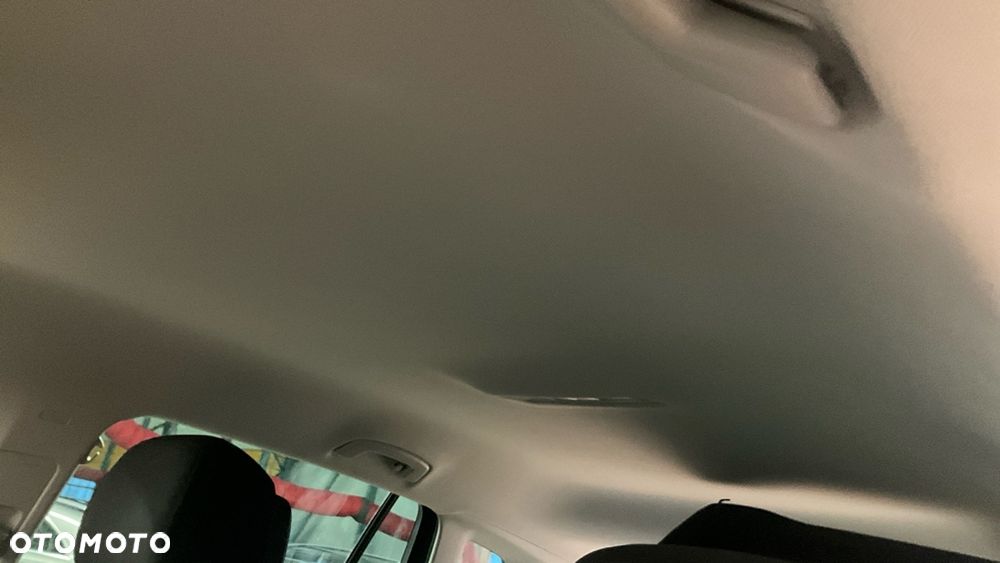 Volkswagen Tiguan - 6