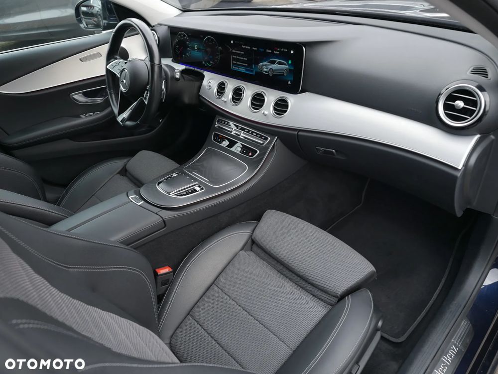 Mercedes-Benz Klasa E 300 de 9G-TRONIC Avantgarde - 23