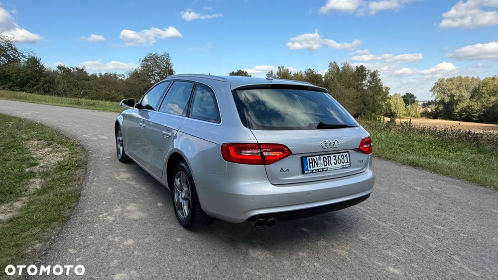 Audi A4 - 12
