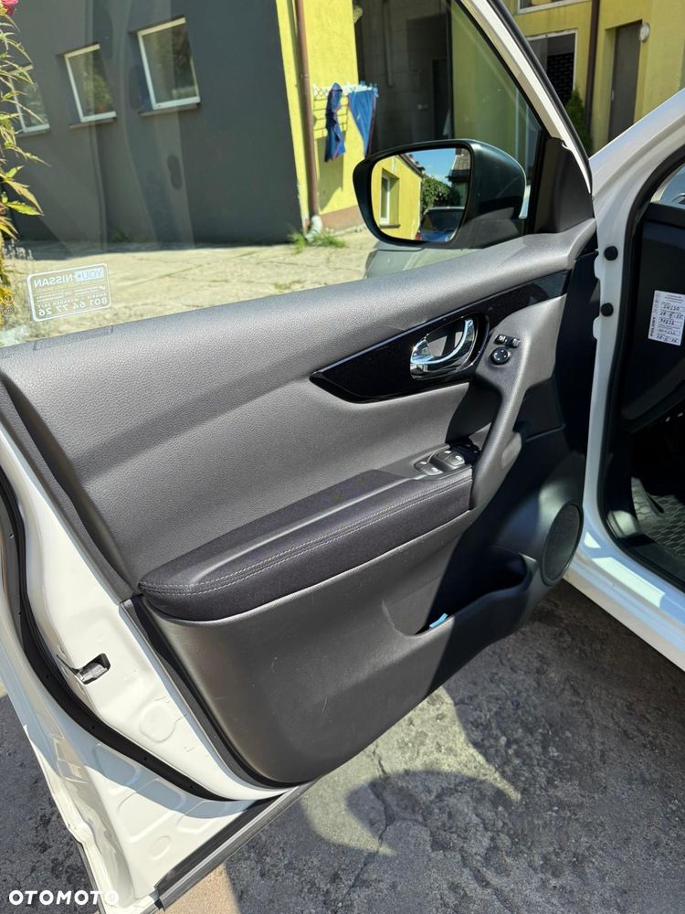 Nissan Qashqai 1.3 DIG-T Visia - 11