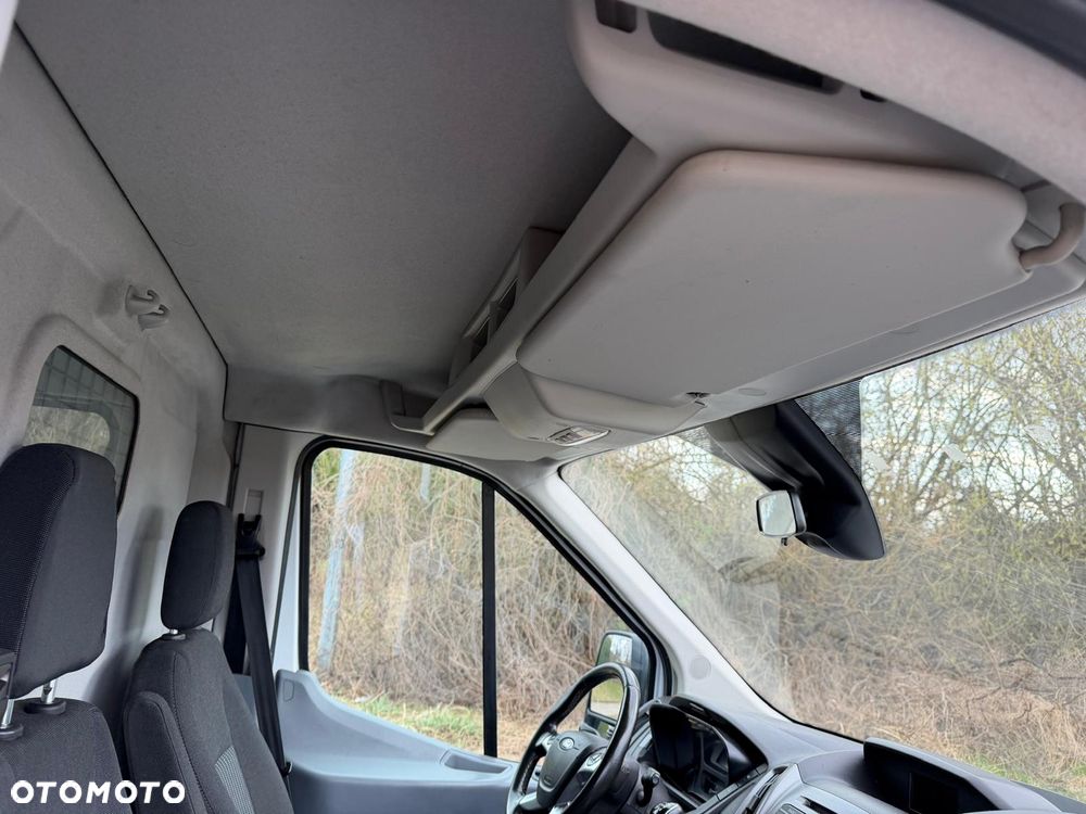 Ford Transit - 2