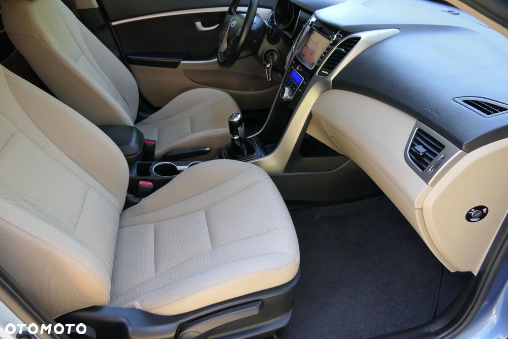 Hyundai i30 1.6 GDI Comfort - 20