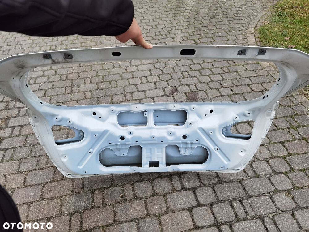 Klapa bagażnika Hyundai i40 Kombi 2011-17 - 8