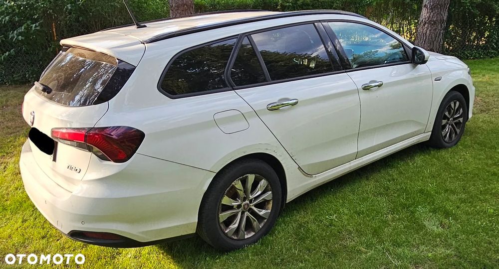 Fiat Tipo 1.4 T-Jet 16v Lounge - 2