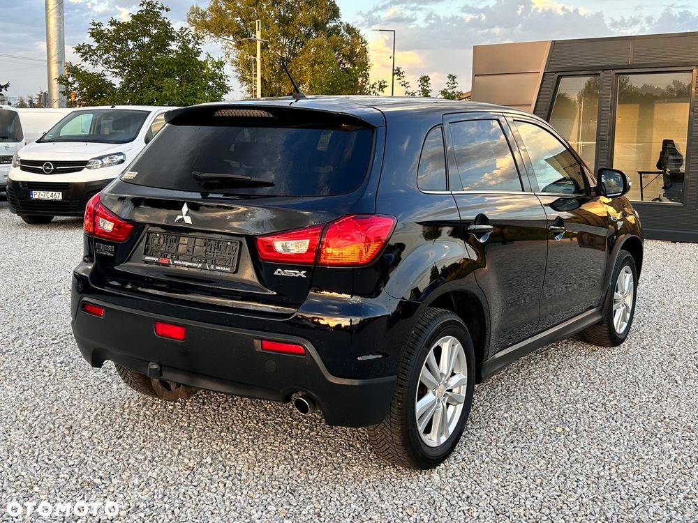 Mitsubishi ASX - 12
