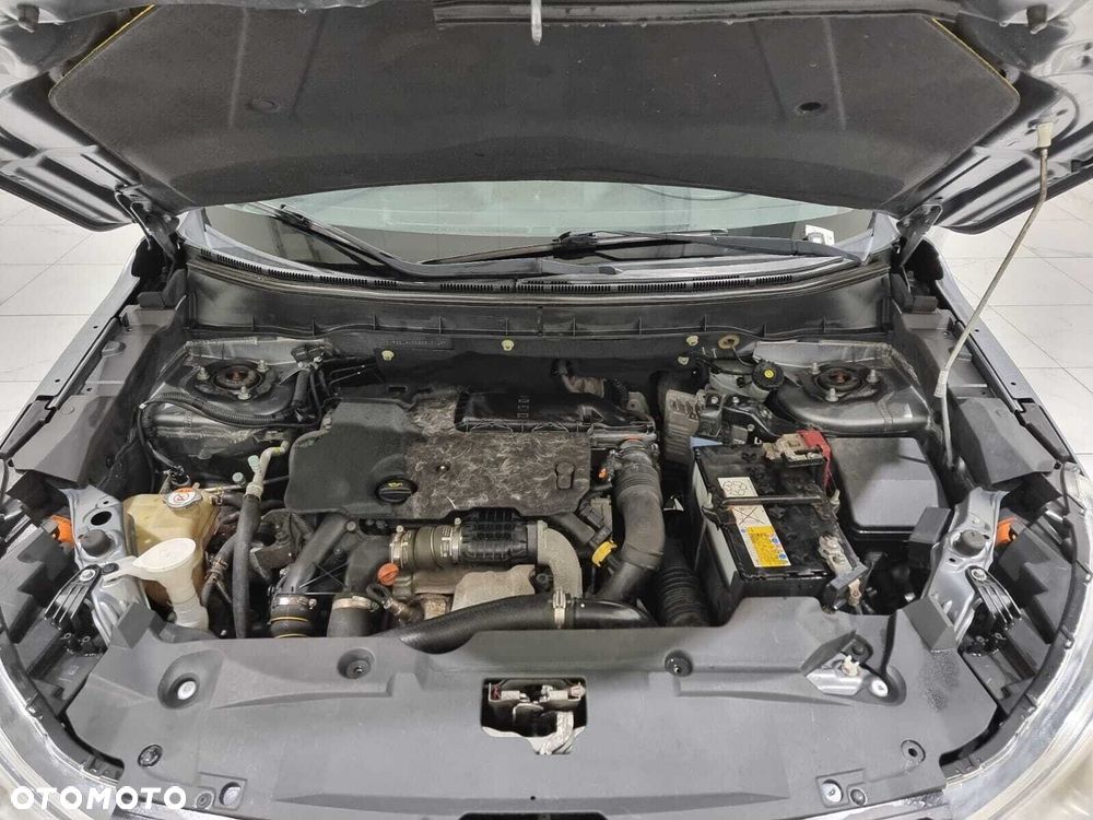 Peugeot 4008 - 15