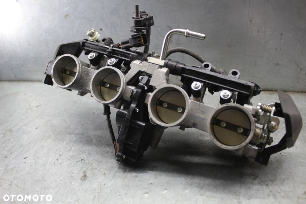 Kawasaki Z 800 Przepustnica przepustnice wtryski wtrysk - 4