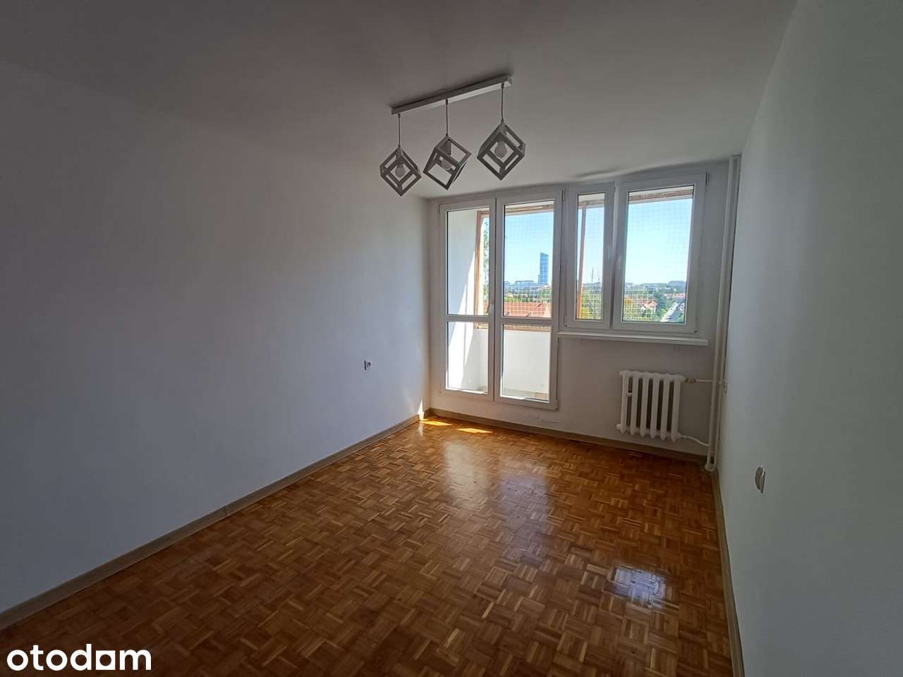 Osobna kuchnia I 2 pokoje I Balkon
