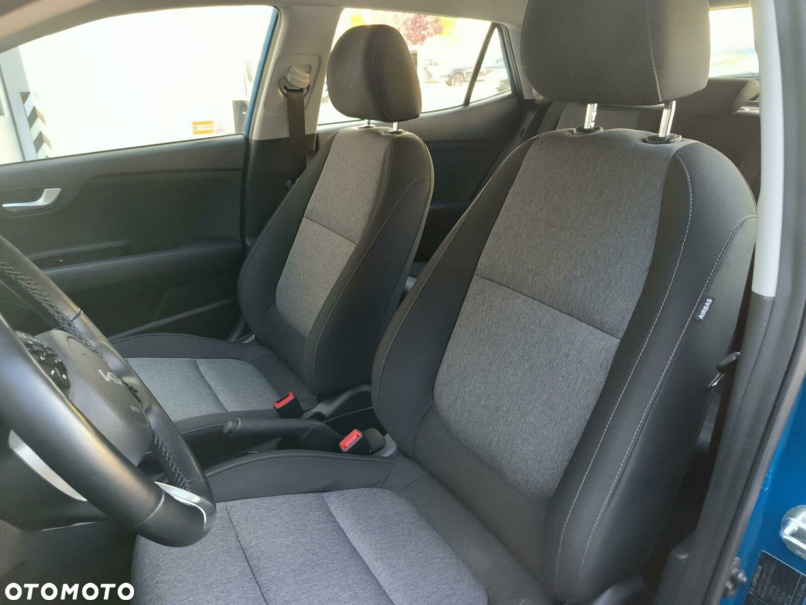 Kia Stonic 1.2 M - 11