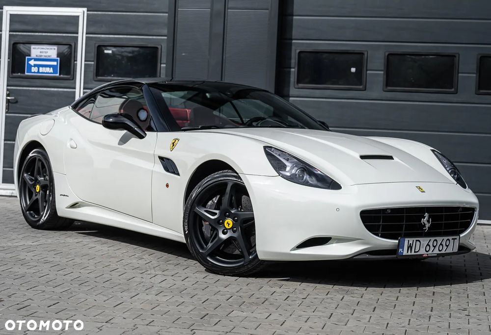 Ferrari California F1 DCT - 2