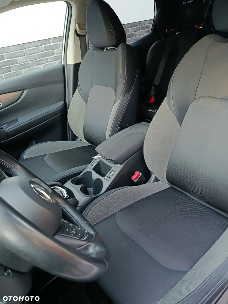 Nissan Qashqai 1.2 DIG-T N-Connecta Xtronic EU6 - 7