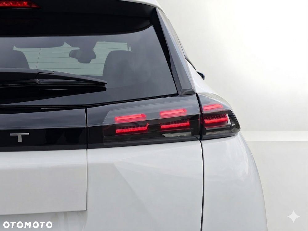 Peugeot 2008 PureTech mHEV Allure e-DCS6 - 23