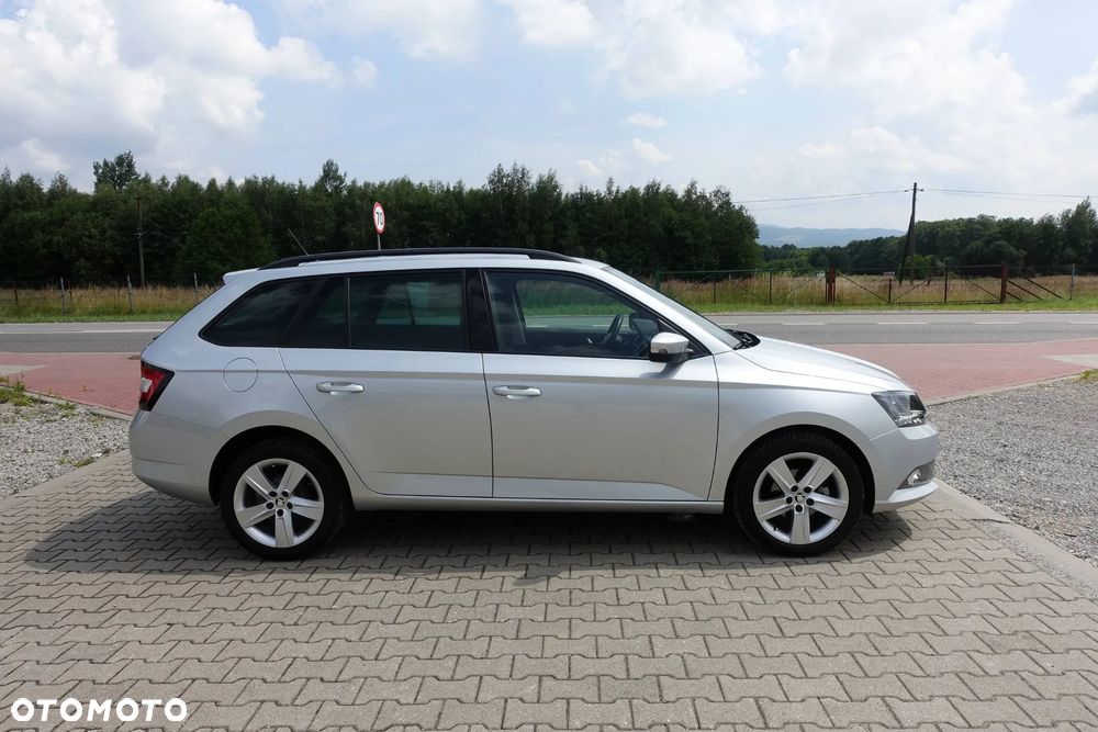 Skoda Fabia 1.2 TSI Edition - 4