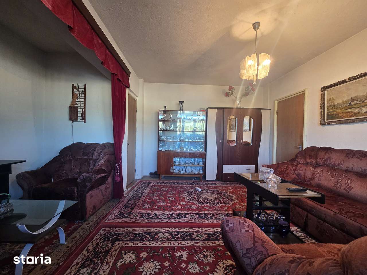 Apartament 2 camere, etaj 10, balcon, Câmpulung — fotografia 1