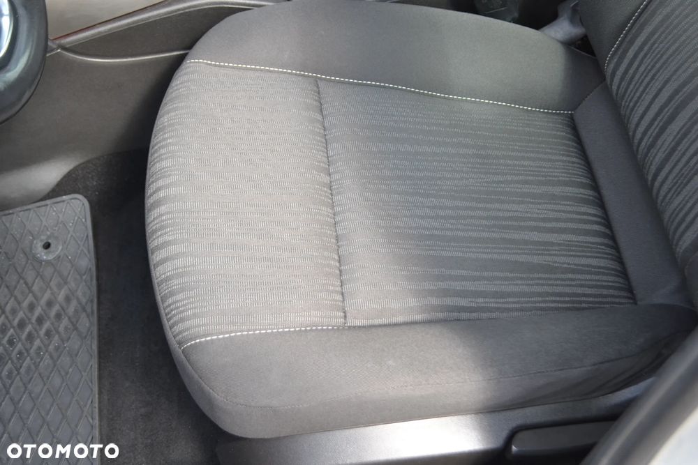 Opel Astra - 19