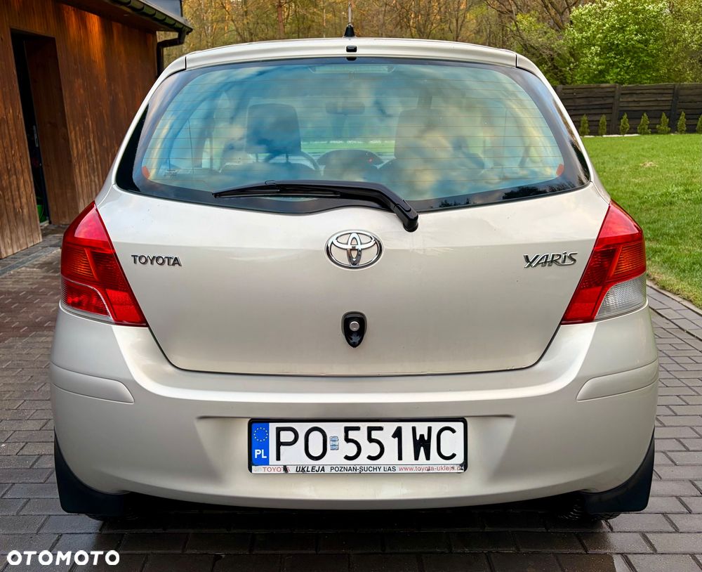 Toyota Yaris 1.33 Luna - 7
