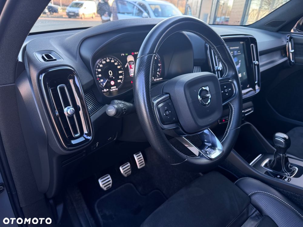 Volvo XC 40 D3 SCR R-Design - 5