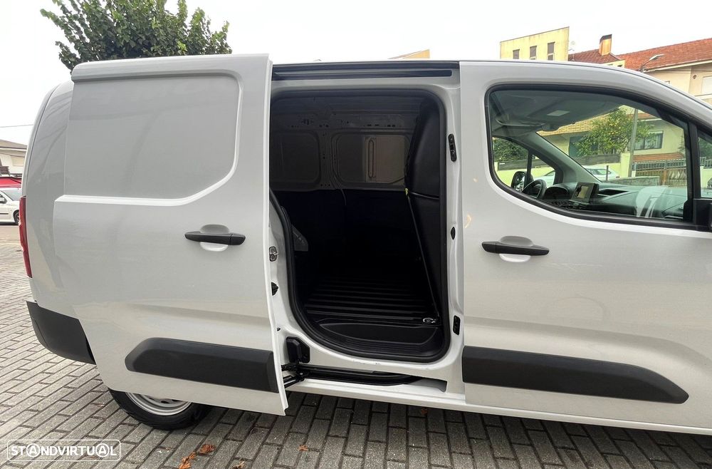 Toyota Proace City 1.5D L2h2 Longa Nacional - 8