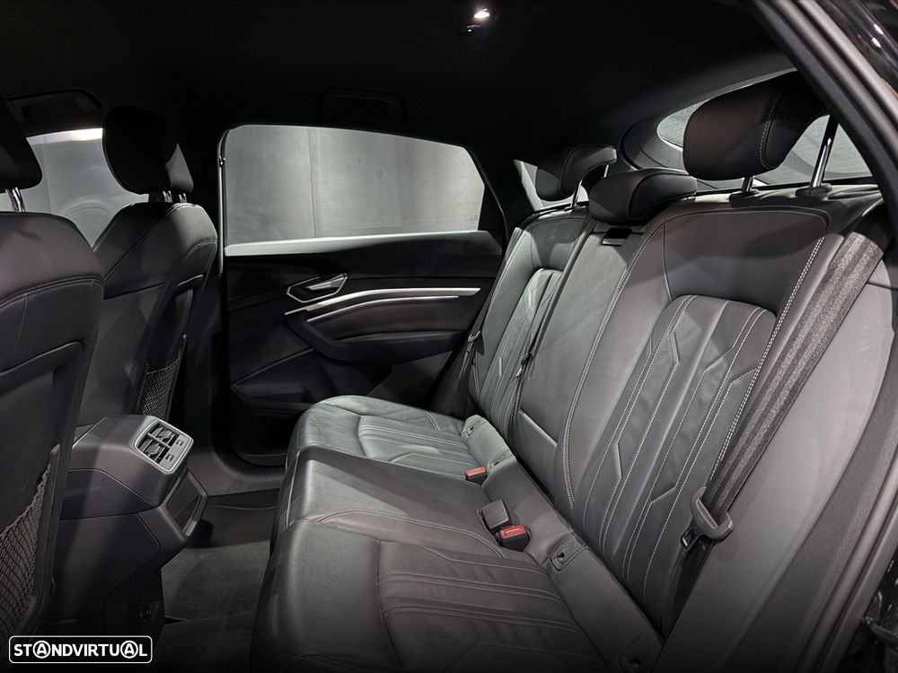 Audi e-tron Sportback 55 quattro S line - 35
