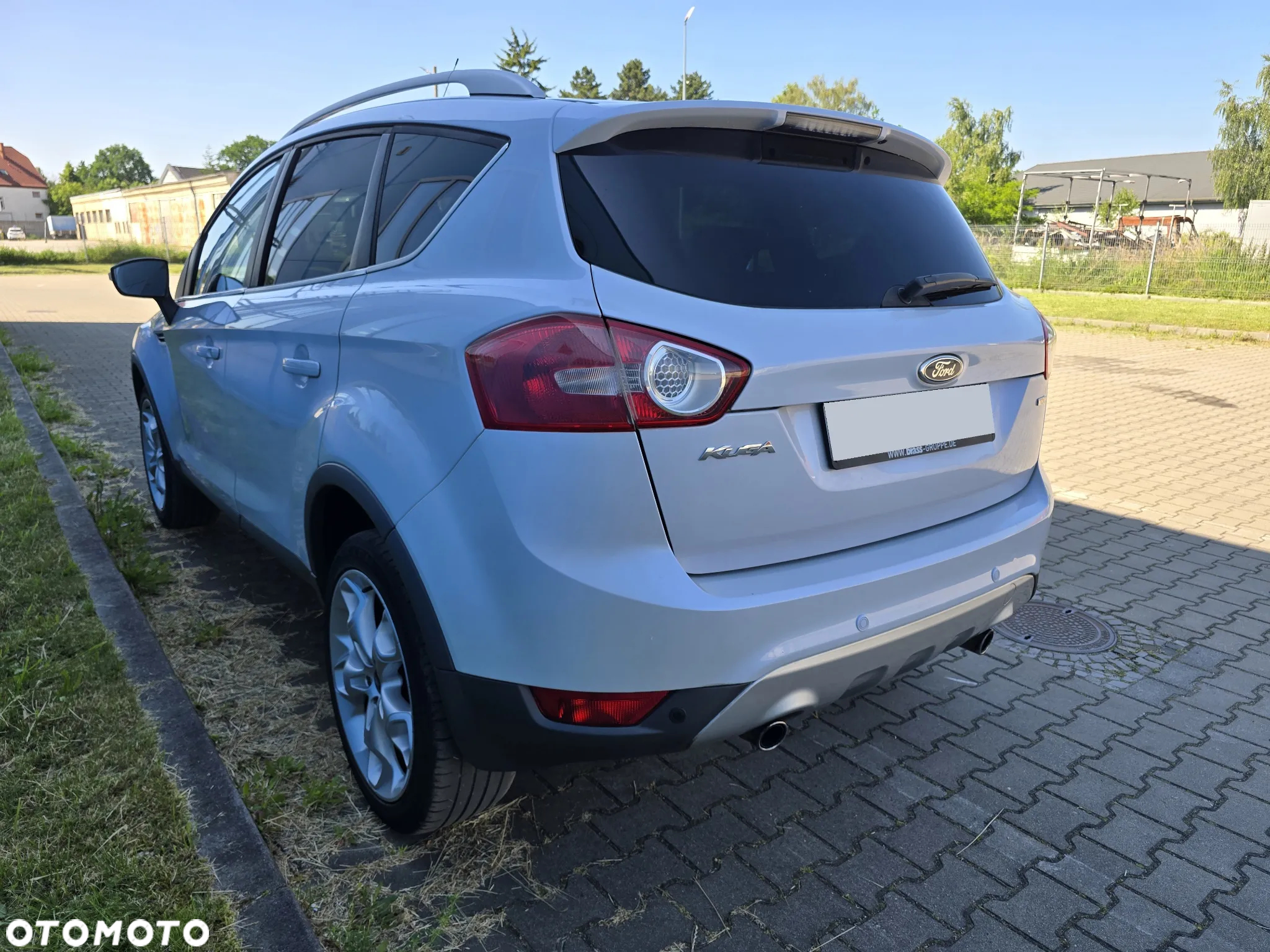Ford Kuga 2.0 TDCi 2x4 Titanium - 7
