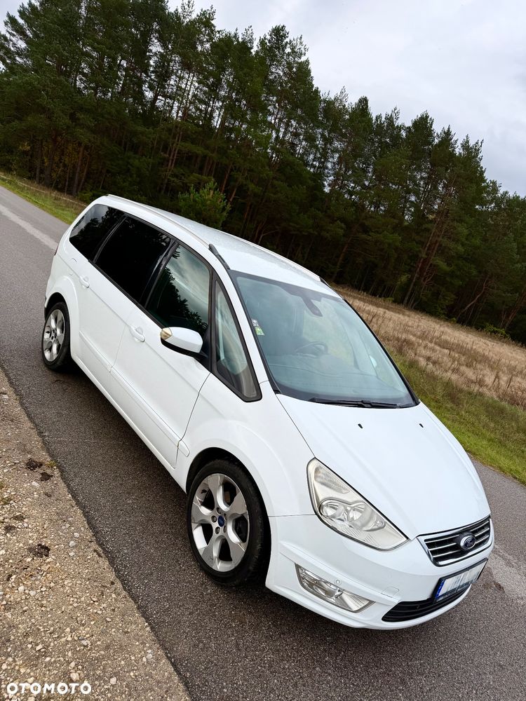 Ford Galaxy - 10