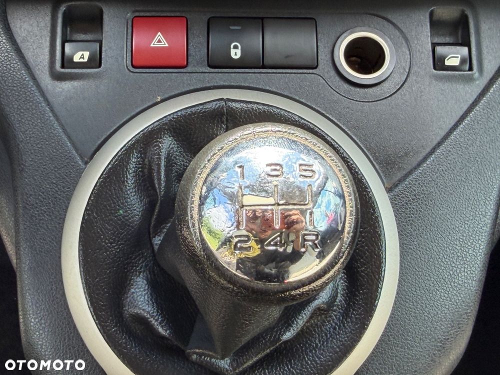 Citroën Berlingo 1.6 HDi Exclusive - 27