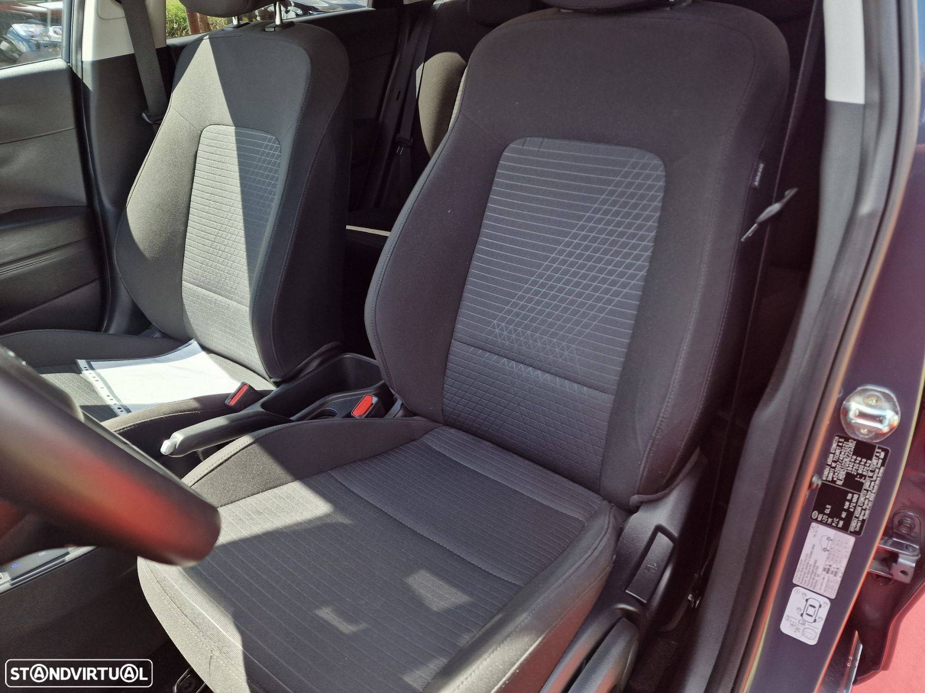 Hyundai i20 1.0 T-GDI Style DCT - 11