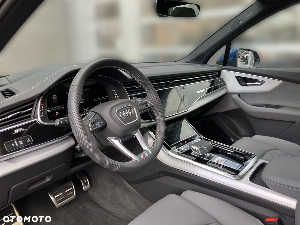 Audi Q7 - 11