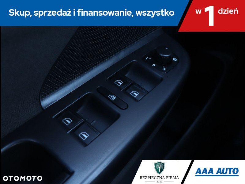 Volkswagen Golf Variant - 18