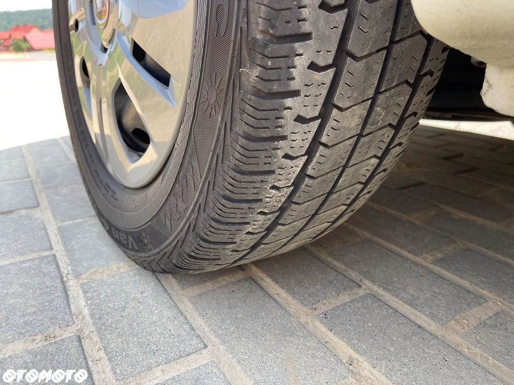 Renault Trafic - 40