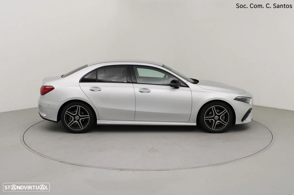 Mercedes-Benz A 200 Limousine d AMG Line Aut. - 6