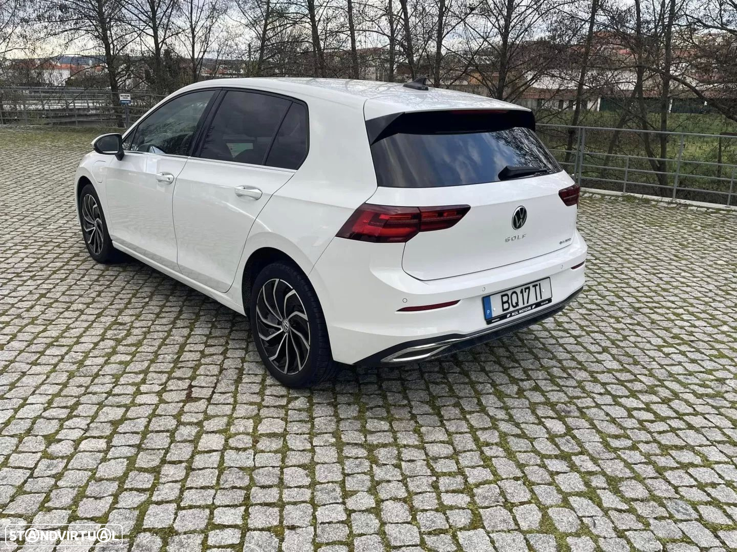 VW Golf 1.4 TSI e-Hybrid DSG - 2