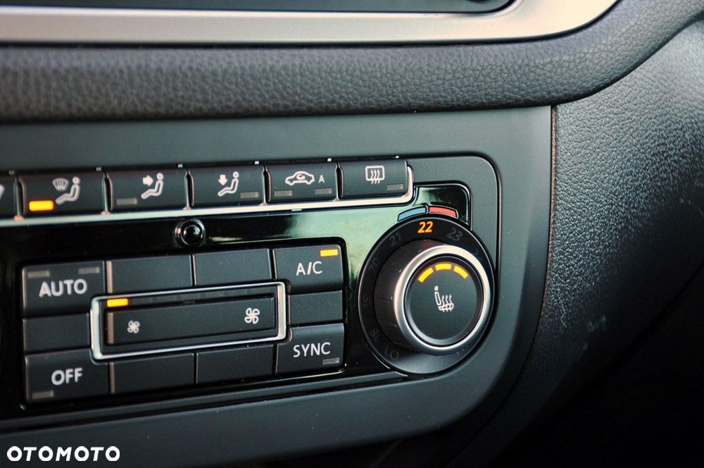 Volkswagen Tiguan - 34