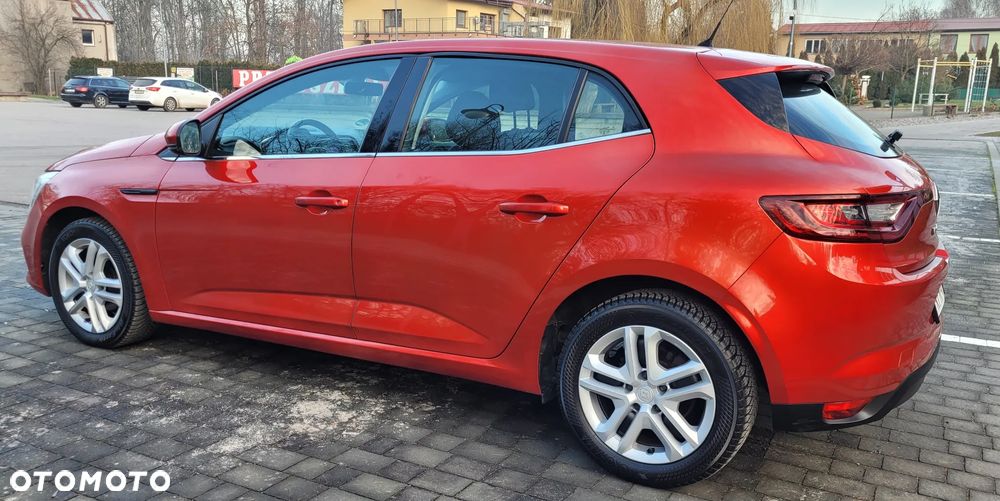 Renault Megane 1.2 Energy TCe Life - 3