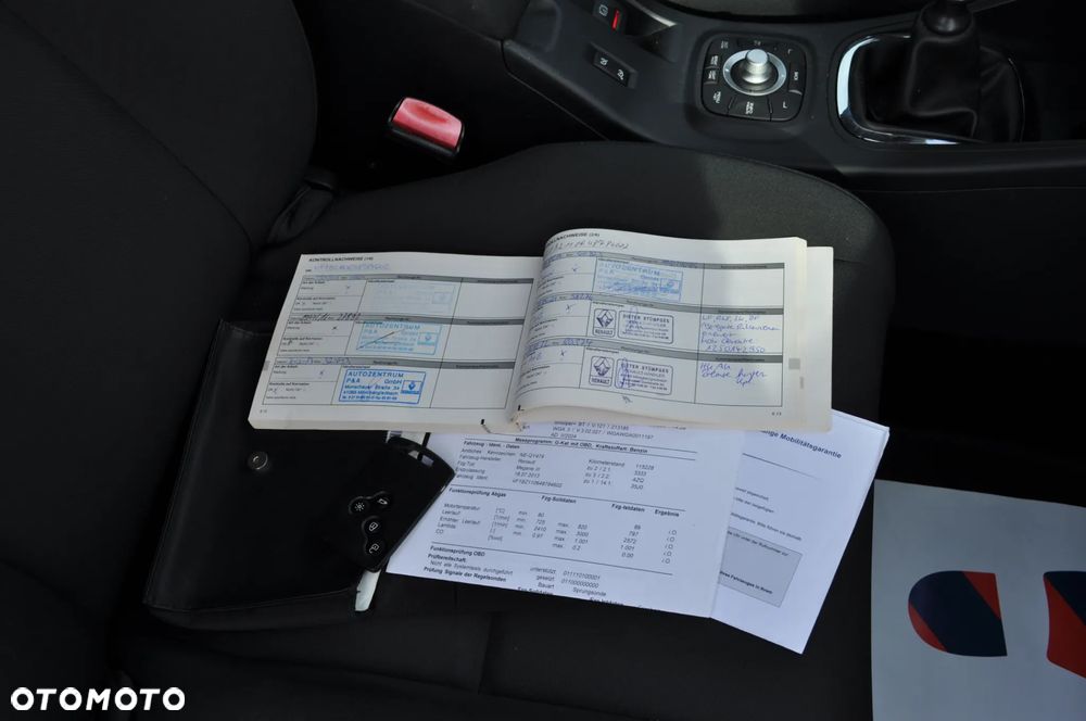 Renault Megane ENERGY TCe 115 Start & Stop LIMITED - 37