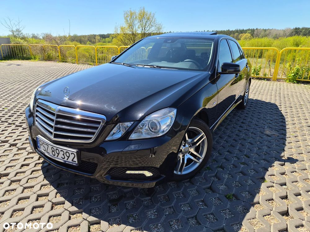 Mercedes-Benz Klasa E 250 CDI 4-Matic BlueEff Avantgarde - 1