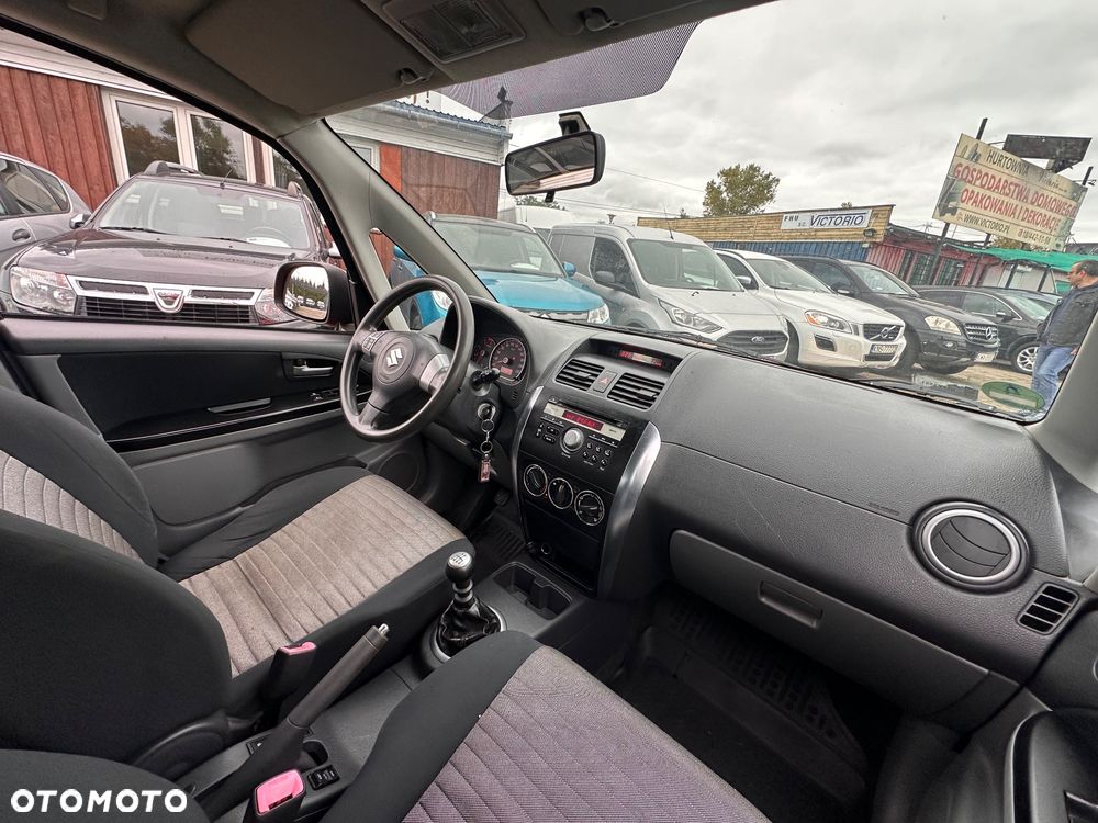 Suzuki SX4 1.9 DDiS 4WD GS / Premium - 14
