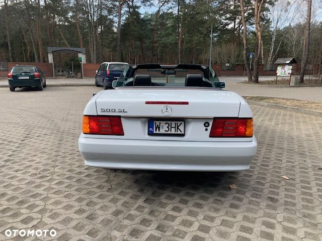 Mercedes-Benz SL - 13