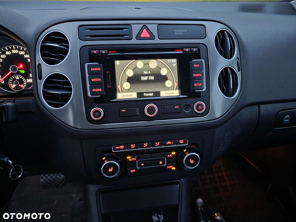 Volkswagen Golf Plus 1.6 TDI Trendline DSG - 9